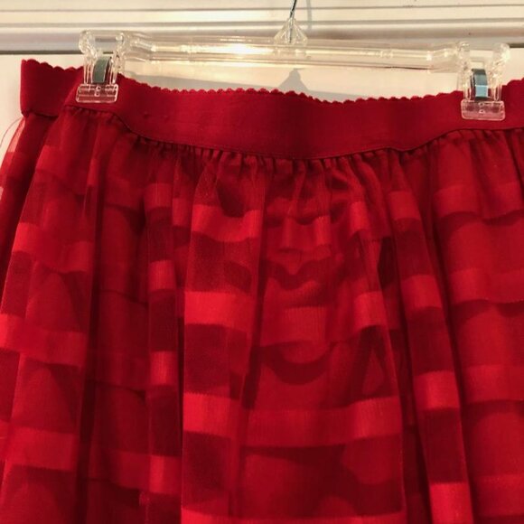 Red tiered skirt 2X EUC - Picture 2 of 3
